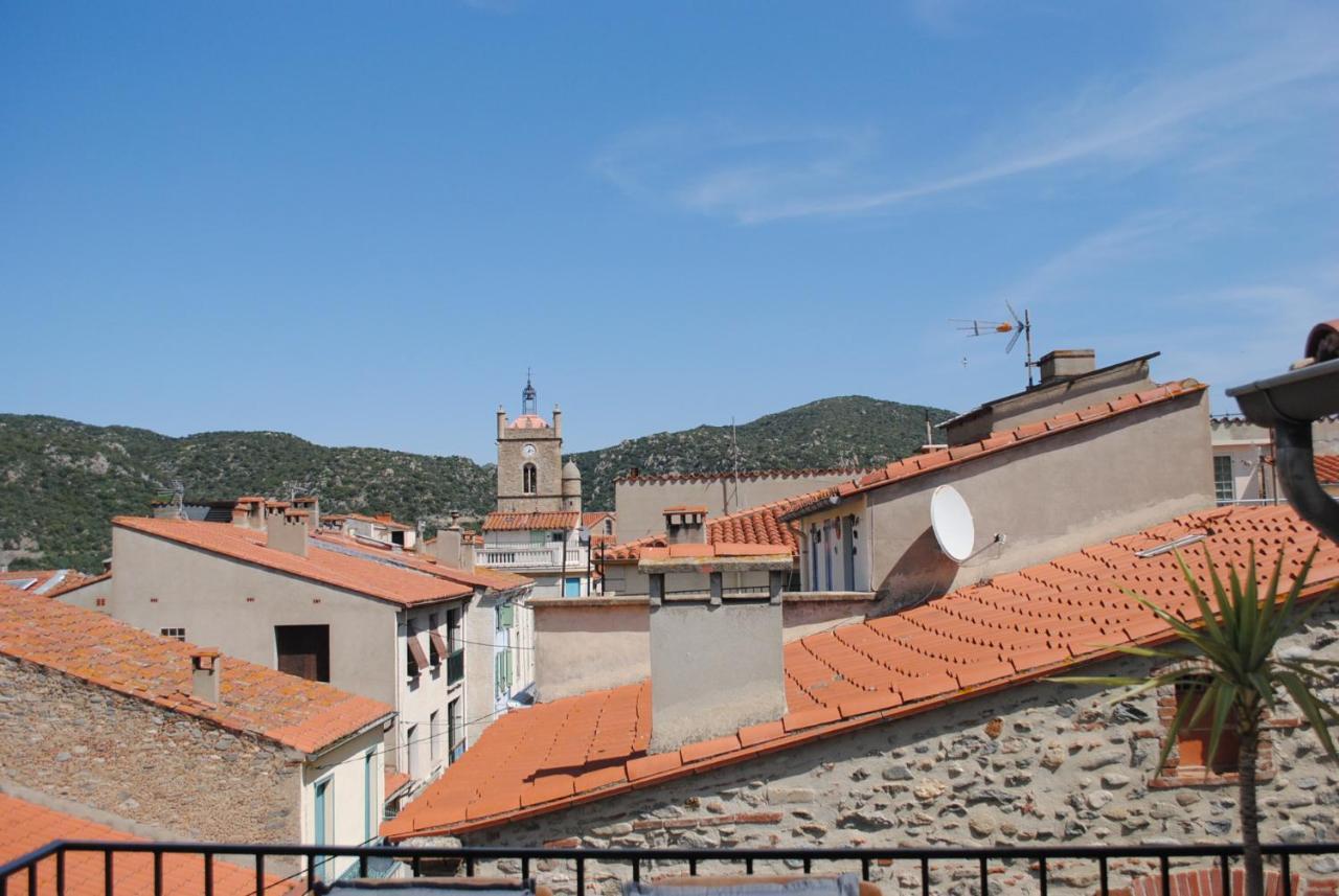 Agreable Maison De Village Avec Terrasse Vinca Екстериор снимка