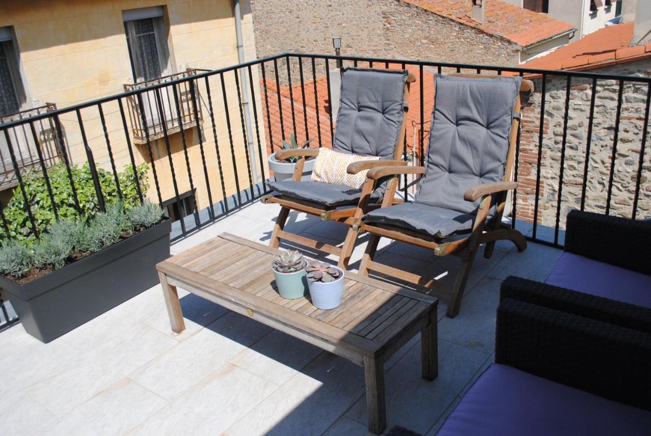 Agreable Maison De Village Avec Terrasse Vinca Екстериор снимка