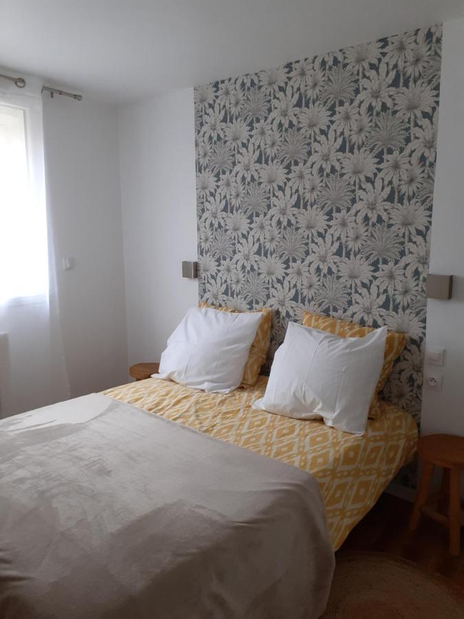 Agreable Maison De Village Avec Terrasse Vinca Екстериор снимка